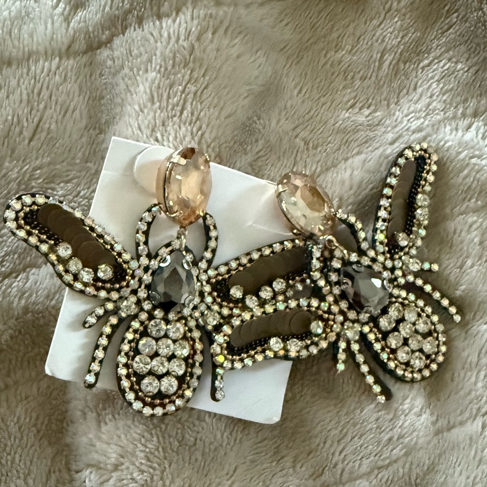 Bee statement earrings